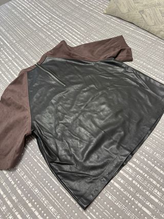 Blusa Zara Cuero Manga Corta Mujer