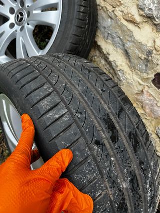 Llantas Mercedes 17” con Neumáticos