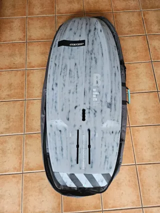 Kit Wingfoil: Tabla + Wing + Foil