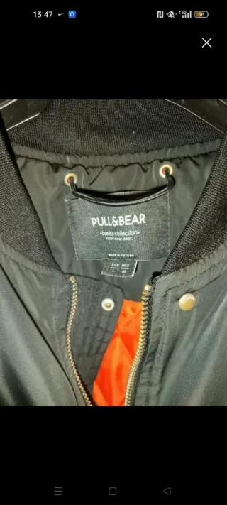 Chaqueta bomber negra Pull&Bear
