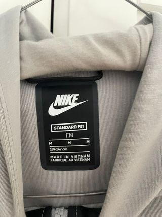 Sudadera Nike Tech Gris Talla M Niño