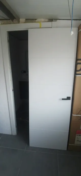 Puerta Block Blanca Moderna