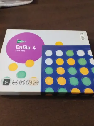 Juego Enfila 4 (4 en línea)