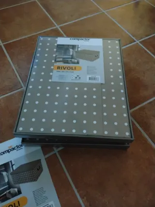 4 Cajas de Almacenaje RIVOLI las 4 cajas 12 €