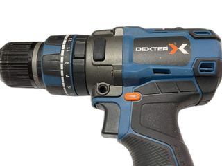 taladro a bateria dexter dt-cd 18/68 li-i bl