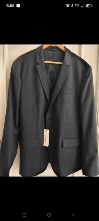 Americana Calvin Klein Talla 56 con Etiquetas