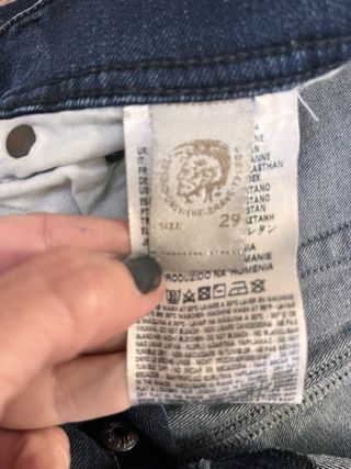 Vaqueros Diesel Slim Carrot hombre