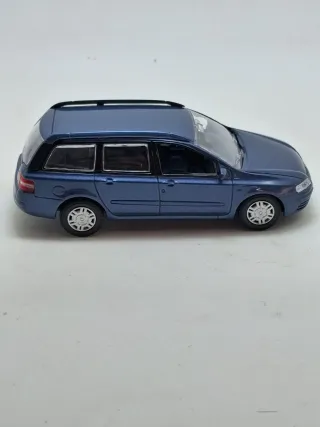 Fiat Stilo StationWagon Norev cod.771030 scala1:43