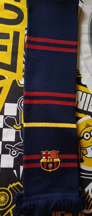 Lote FC Barcelona: Banderas, Estuche y Bufanda