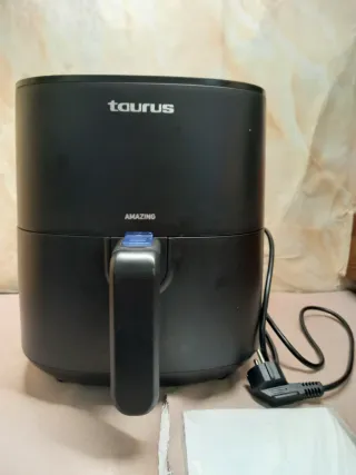 Friggitrice ad aria Taurus