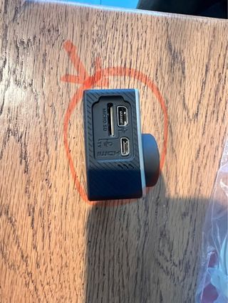 GoPro Hero 4 Silver + 30 Accesorios