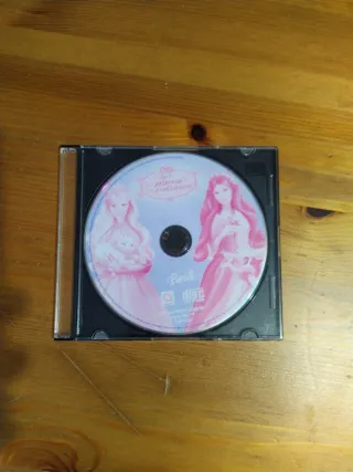 Barbie La Princesa y la Costurera El Videojuego