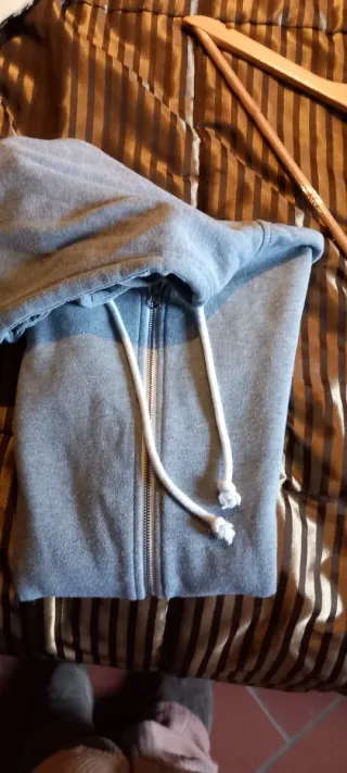 Felpa con cappuccio Pier One grigia