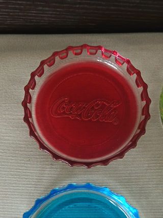 Coca-Cola 4 piattini tappo bottiglia