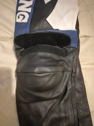 Pantalón Cuero Racing Blanco/Azul/Negro