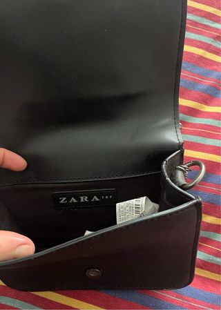 Bolso Zara negro con pedrería
