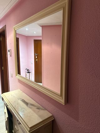 Espejo de entrada beige