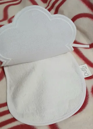 2 Baberos Nube Azul y Blanco