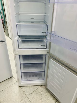 Nevera Combi Beko 2m con garantía