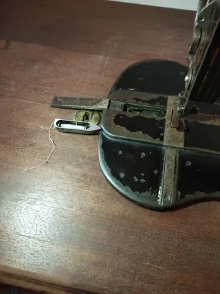 Máquina de coser antigua Singer