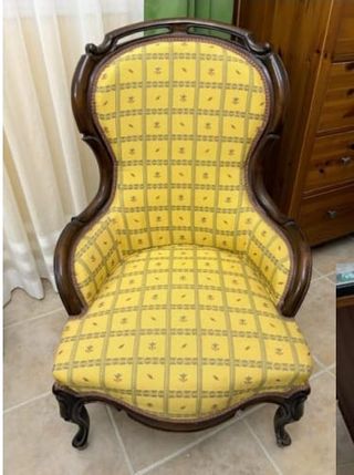 Butaca madera maciza tallada estilo clásico