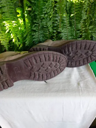 Stivali da uomo in pelle scamosciata marrone