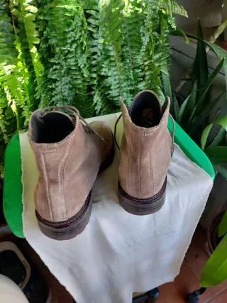 Stivali da uomo in pelle scamosciata marrone