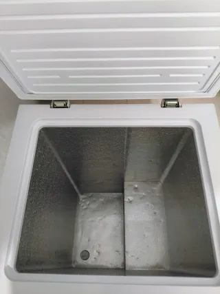 Arcón Frigorífico y Congelador FrigeluX 103