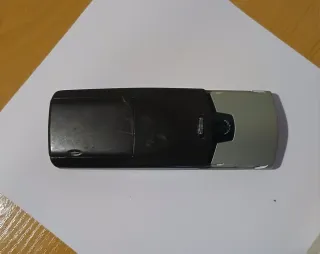 2 x Teléfonos Móviles Nokia Antiguos