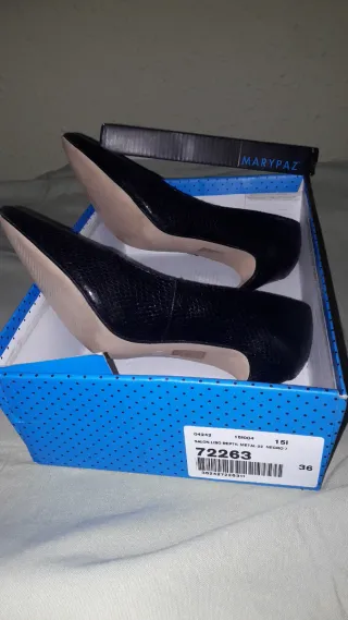 Zapatos de tacón MaryPaz negros talla 36