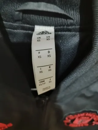 Chaqueta Manchester United Adidas Negra