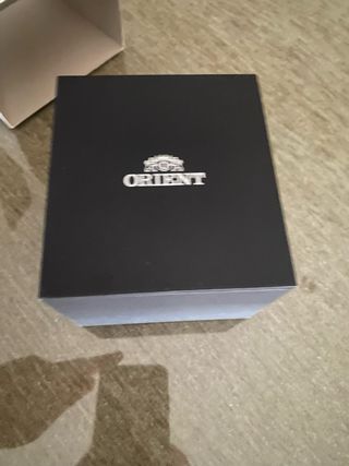 Reloj Orient Automático Plata y Blanco