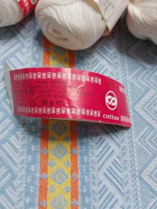 5 gomitoli cotone bianco 50g