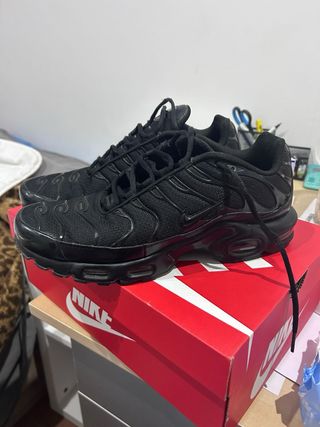 Nike Air Max Plus TN Negras
