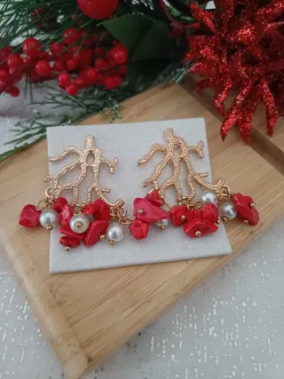 Orecchini corallo e perle oro
