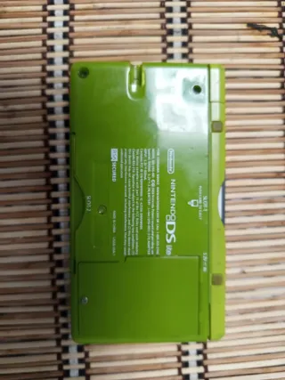Nintendo DS Lite Verde Lima