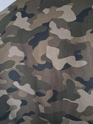 Chaqueta bomber estampado Camuflaje Talla S