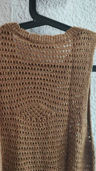 Top lúrex punto calado