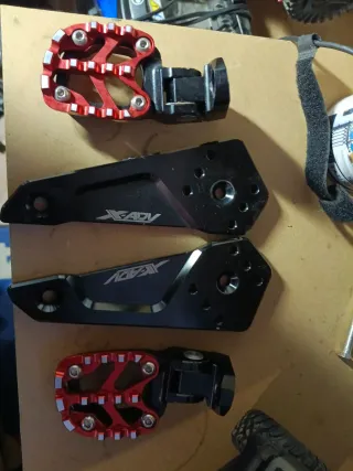 Estriberas X-ADV Honda