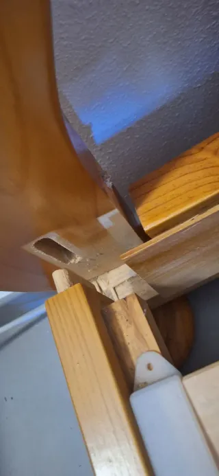 Sofá y sillones tricolor madera