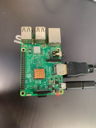 Raspberry Pi 3 Model B LEER!