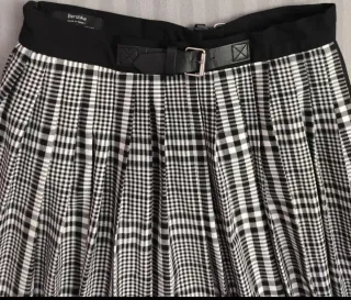 Falda Plisada Cuadros Blanco y Negro