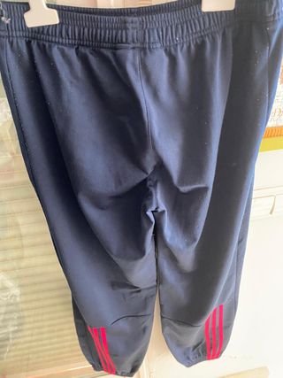 Pantalón chándal chica Adidas azul y rosa