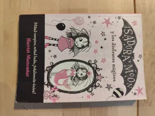 Dos libros Isadora Moon
