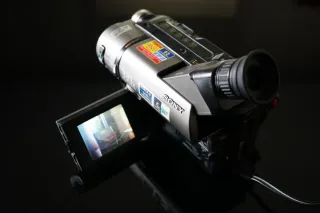 Sony Handycam Hi8 CCD-TRV46E