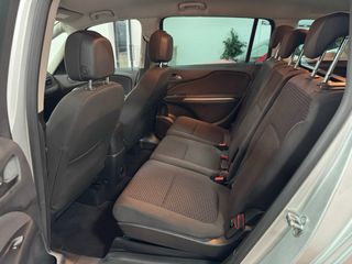 Opel Zafira Tourer 2016