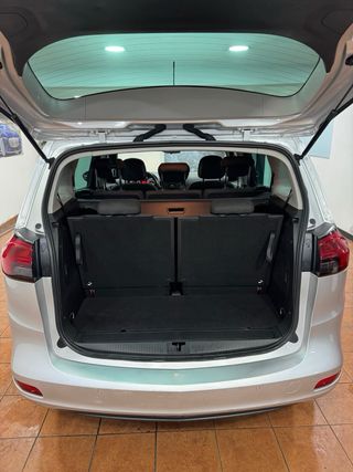 Opel Zafira Tourer 2016