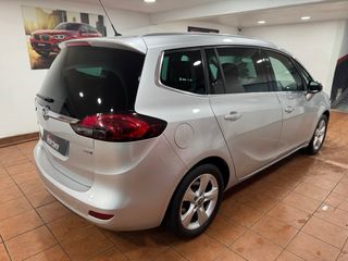 Opel Zafira Tourer 2016