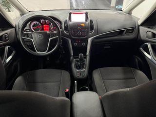 Opel Zafira Tourer 2016
