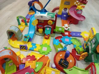 Pista de coches Tuc Tuc Bólidos